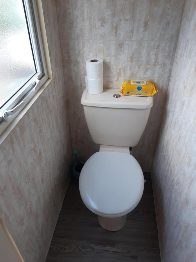 Chalet 15 "De Tien Heugten" Vakantiepark Schoonloo المظهر الخارجي الصورة