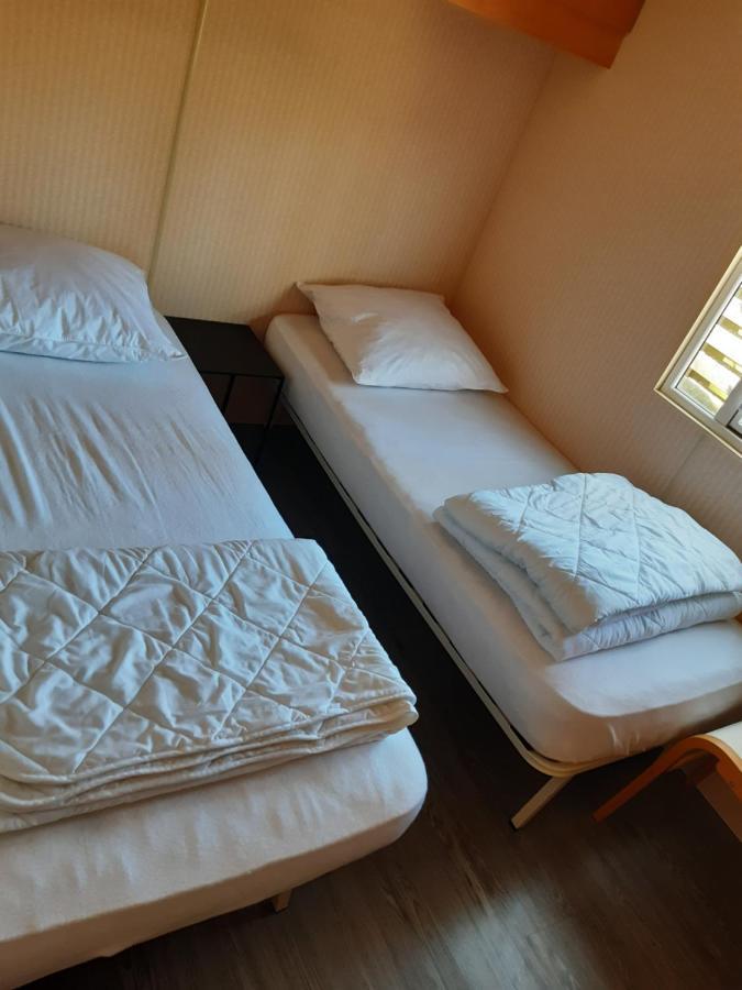 Chalet 15 "De Tien Heugten" Vakantiepark Schoonloo المظهر الخارجي الصورة
