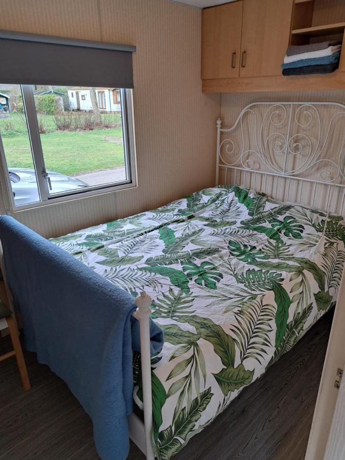 Chalet 15 "De Tien Heugten" Vakantiepark Schoonloo المظهر الخارجي الصورة
